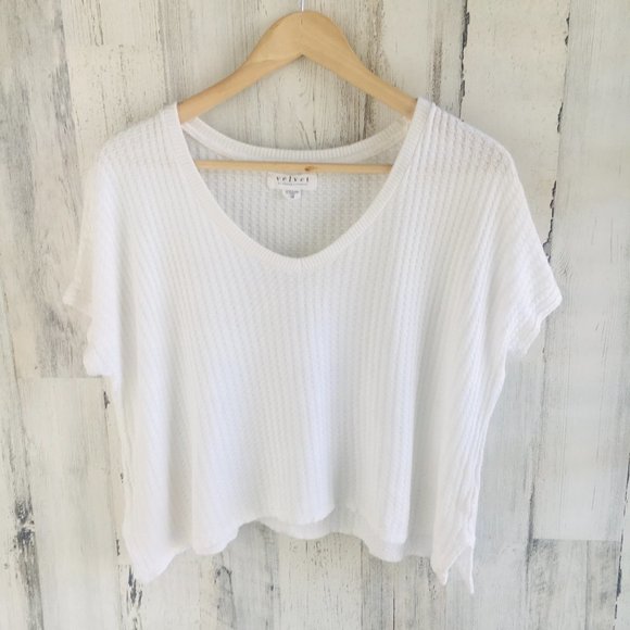 Velvet by Graham & Spencer Tops - NWOT Velvet Graham Spencer Waffle Knit Hanky Hem Top White Cropped